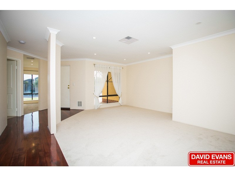 36 Colwyn Loop, Tapping WA 6065