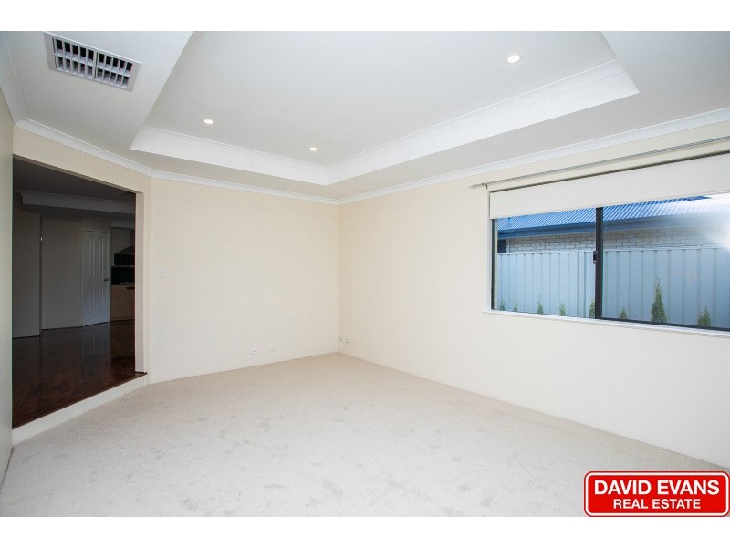 36 Colwyn Loop, Tapping WA 6065