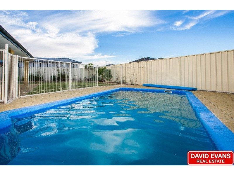 36 Colwyn Loop, Tapping WA 6065