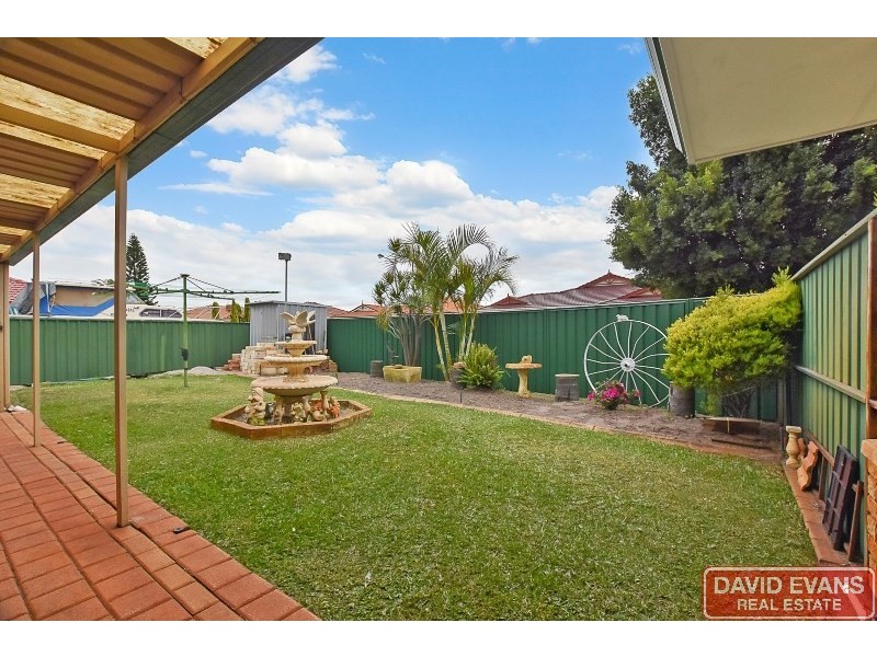 16 Ludlow Mews, Ballajura WA 6066