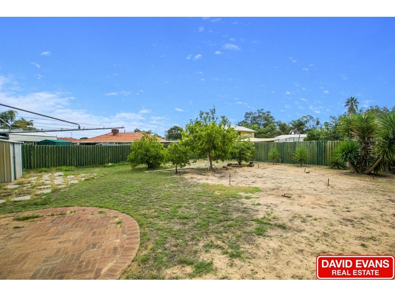 7 Frederick Street, Wanneroo WA 6065