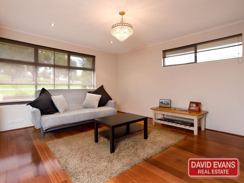 32 Beelara Way, Wanneroo WA 6065