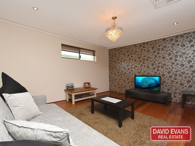 32 Beelara Way, Wanneroo WA 6065