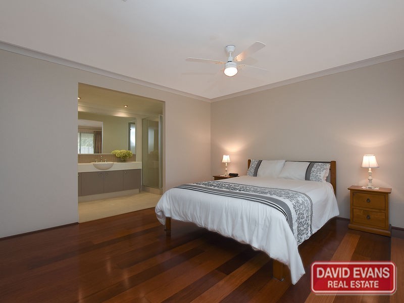 32 Beelara Way, Wanneroo WA 6065