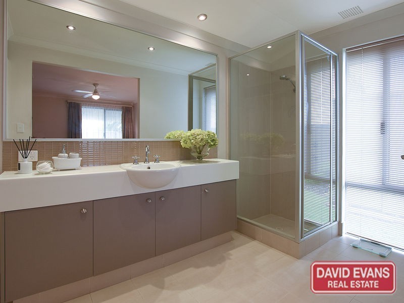 32 Beelara Way, Wanneroo WA 6065