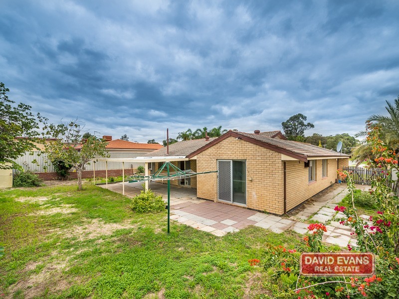 17 Karimba Street, Wanneroo WA 6065