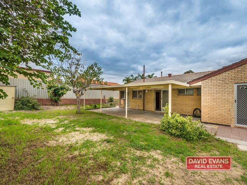 17 Karimba Street, Wanneroo WA 6065
