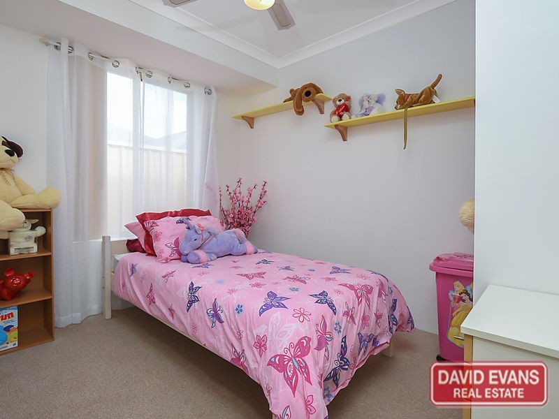 11 Mulwarrie Circle, Wanneroo WA 6065