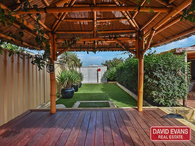 11 Mulwarrie Circle, Wanneroo WA 6065