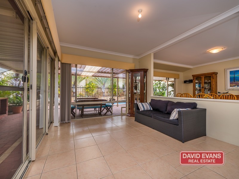 11 Boboli Way, Pearsall WA 6065