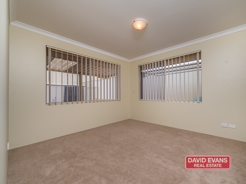 11 Boboli Way, Pearsall WA 6065