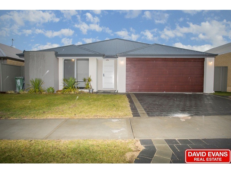 17 Carmine Street, Eglinton WA 6034