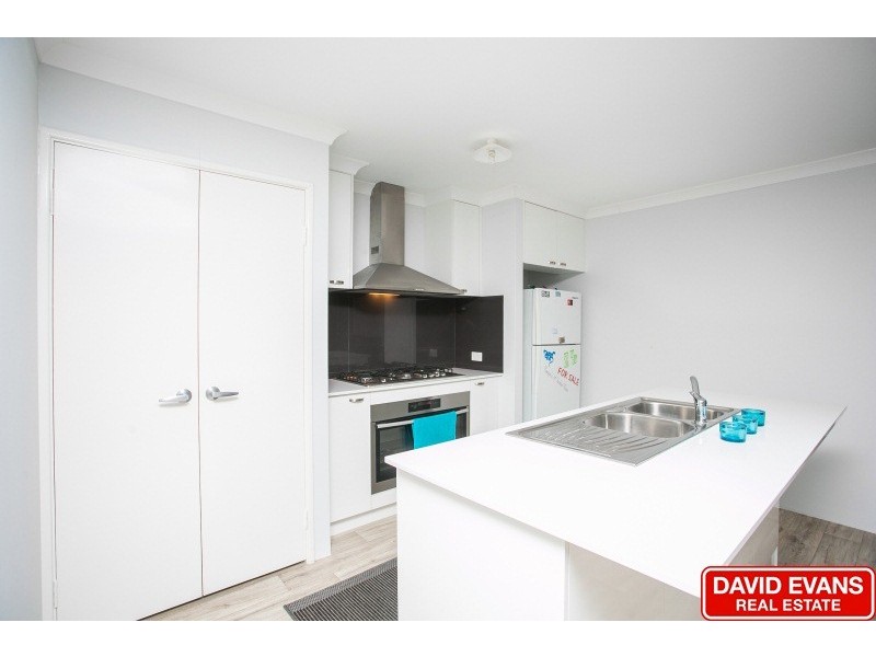 17 Carmine Street, Eglinton WA 6034