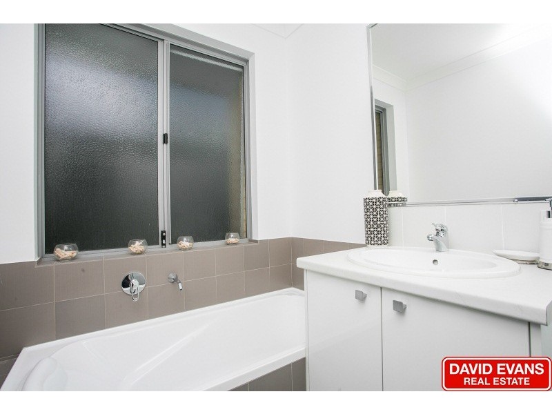 17 Carmine Street, Eglinton WA 6034