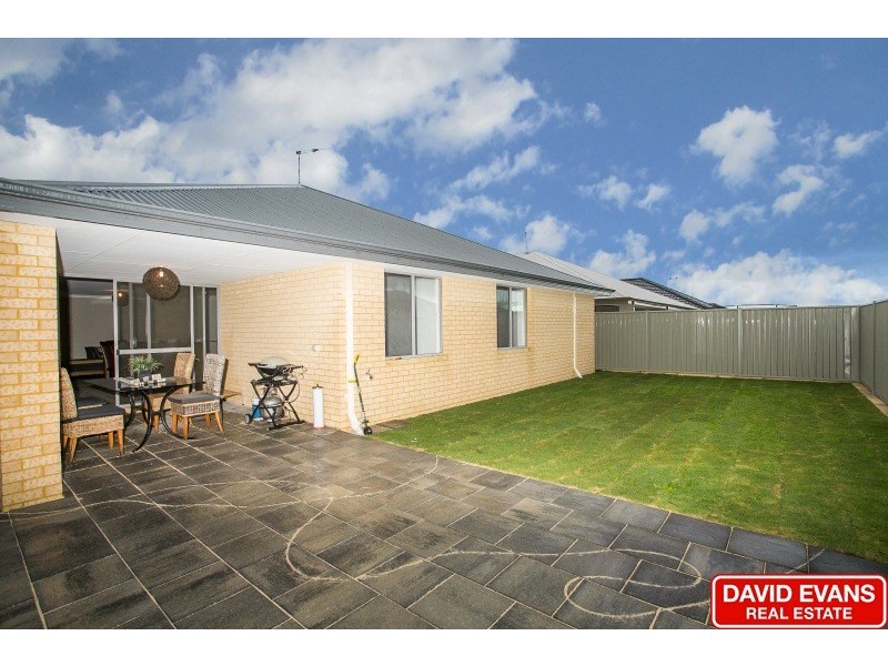 17 Carmine Street, Eglinton WA 6034