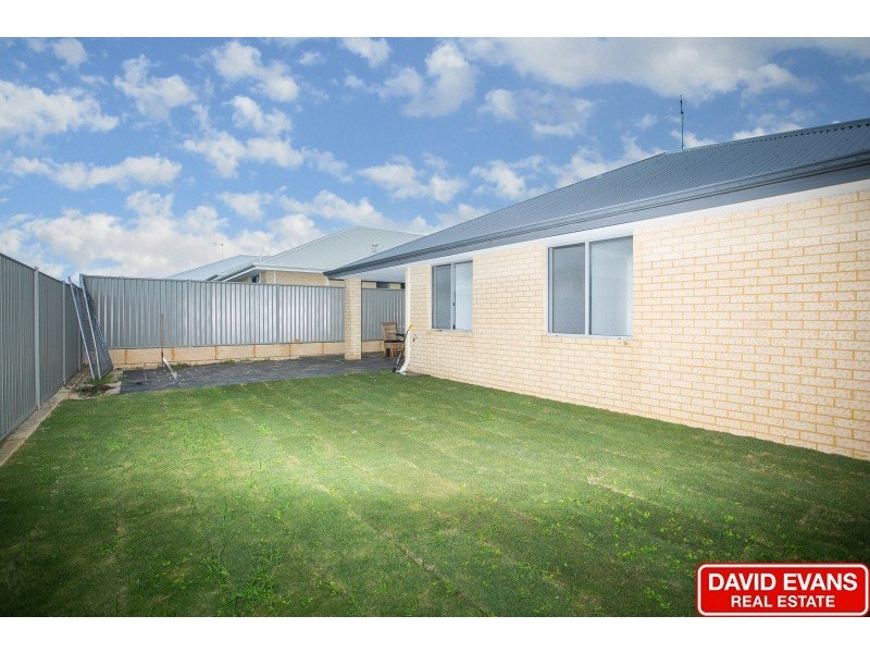 17 Carmine Street, Eglinton WA 6034