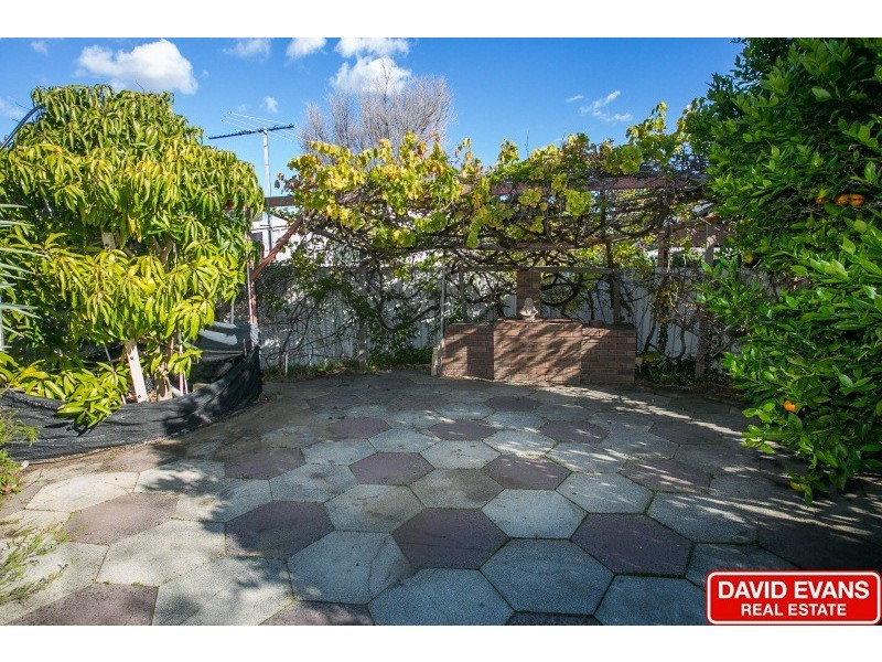 14 Beelara Way, Wanneroo WA 6065