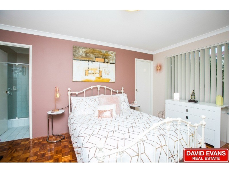 52 La Grange Loop, Currambine WA 6028