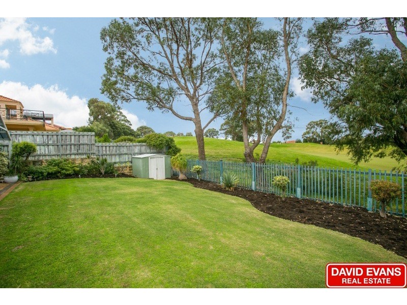 52 La Grange Loop, Currambine WA 6028