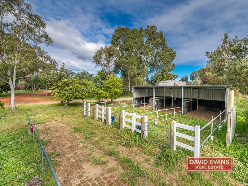 5 Birdwood Drive, Woodridge WA 6041