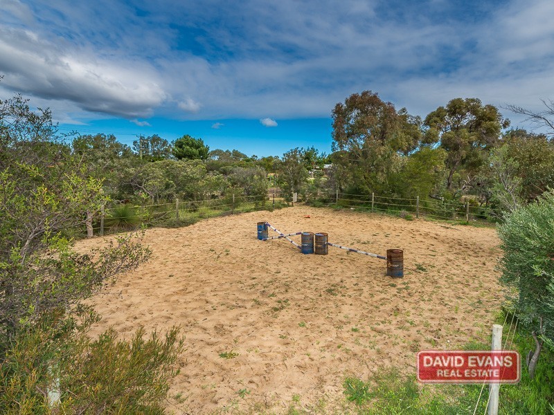 5 Birdwood Drive, Woodridge WA 6041