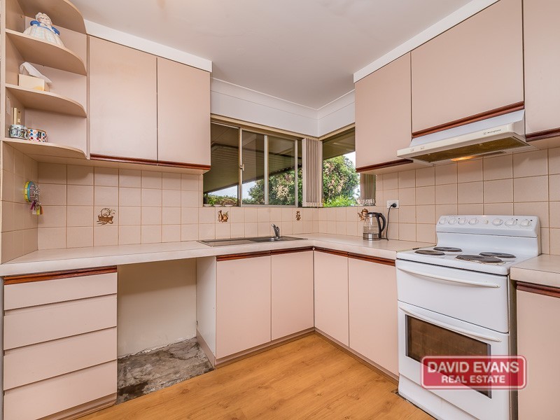 83 Wonambi Way, Wanneroo WA 6065