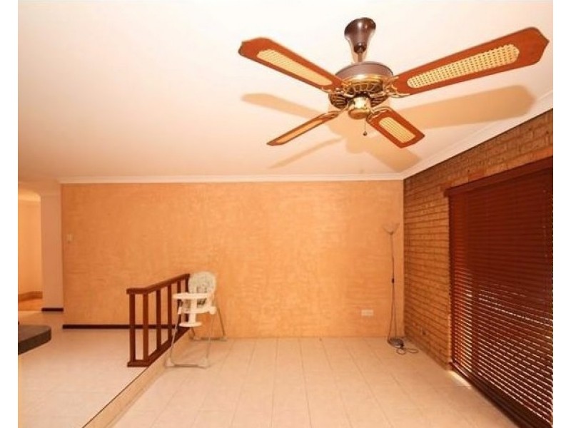 16 Nyunda Drive, Wanneroo WA 6065