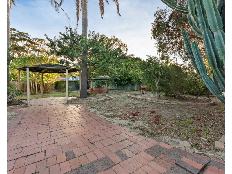 17 Winship Avenue, Wanneroo WA 6065