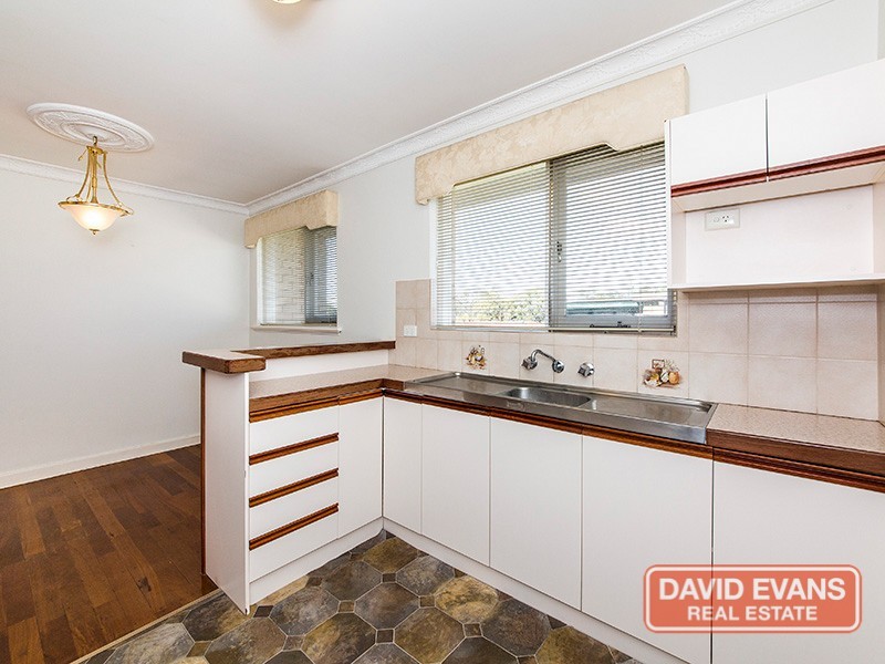 13 Appian Way, Hamersley WA 6022