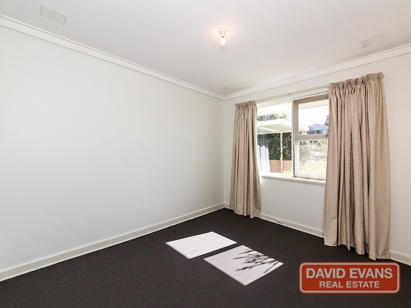 13 Appian Way, Hamersley WA 6022