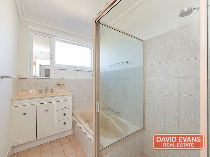 13 Appian Way, Hamersley WA 6022