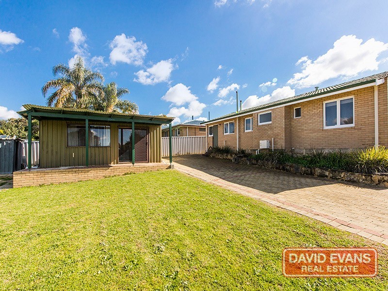 13 Appian Way, Hamersley WA 6022