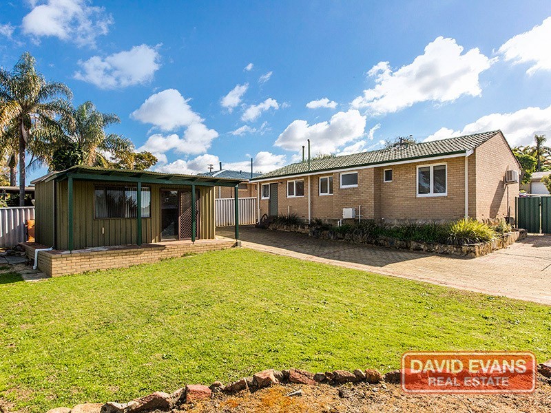13 Appian Way, Hamersley WA 6022