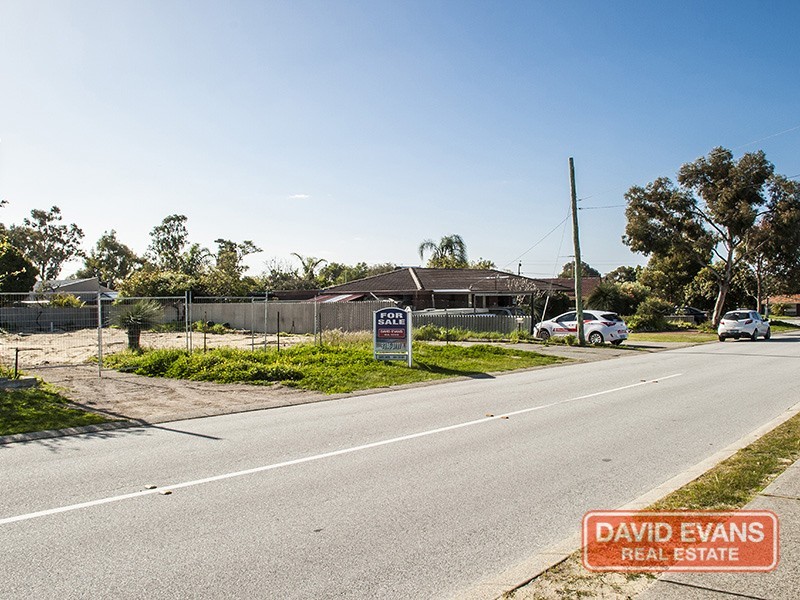 69 Danbury Crescent, Girrawheen WA 6064