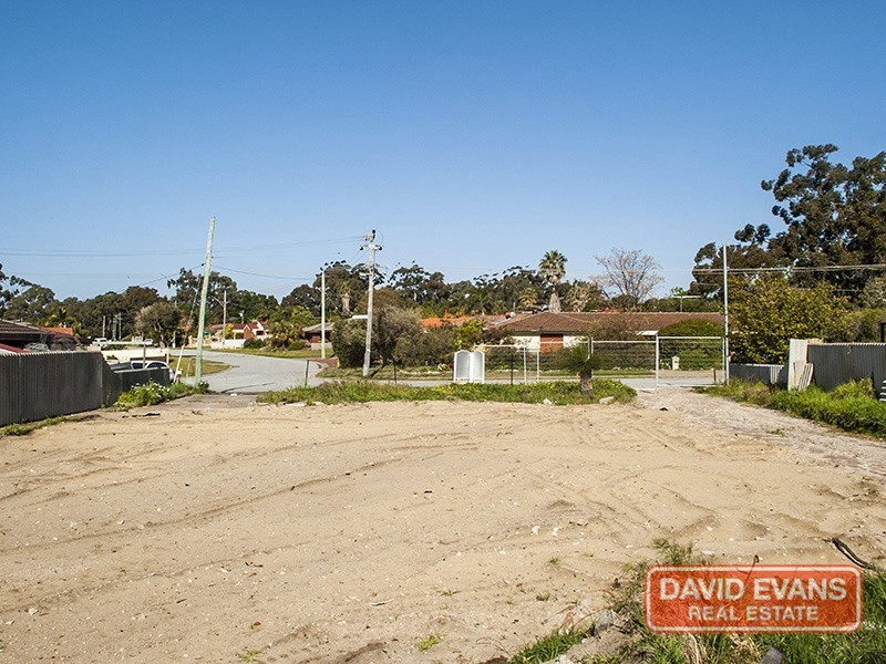 69 Danbury Crescent, Girrawheen WA 6064