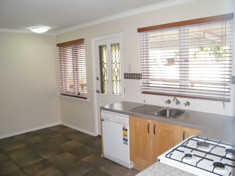 81 Ardleigh Crescent, Hamersley WA 6022