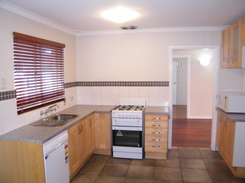 81 Ardleigh Crescent, Hamersley WA 6022