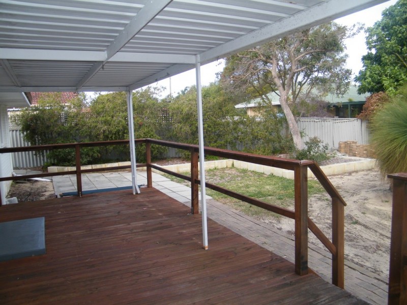 81 Ardleigh Crescent, Hamersley WA 6022