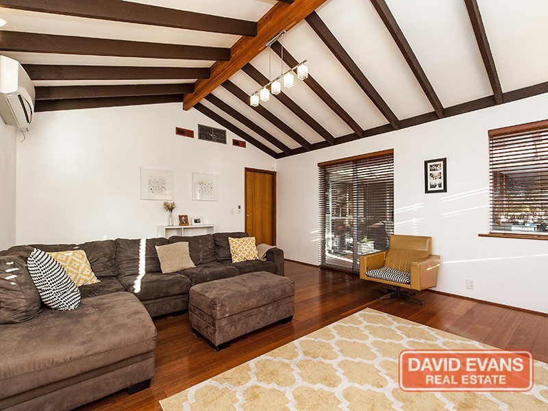 17 Benton Way, Warwick WA 6024