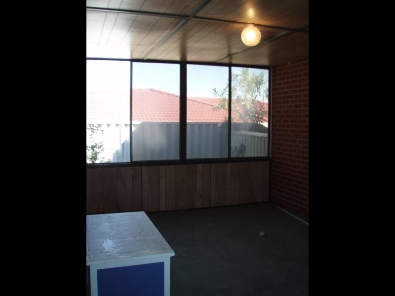 16 Girrawheen Avenue, Girrawheen WA 6064