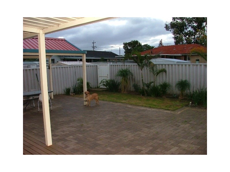 8/2 Millgate Road, Balga WA 6061