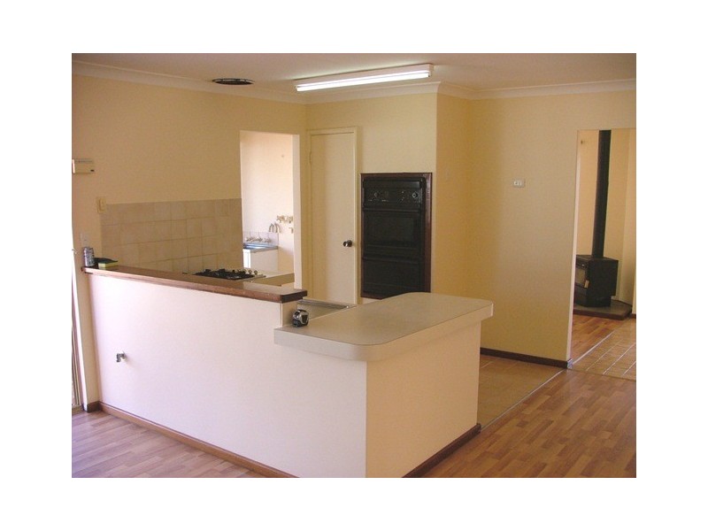 15 Windarra Heights, Marangaroo WA 6064