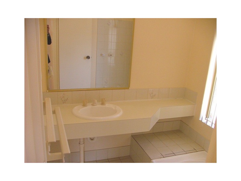 15 Windarra Heights, Marangaroo WA 6064