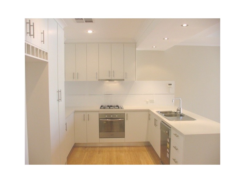 3/335 Coode Street, Dianella WA 6059