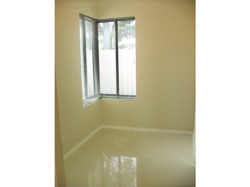 3/335 Coode Street, Dianella WA 6059