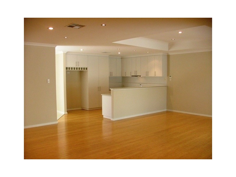 3/341 Coode Street, Dianella WA 6059