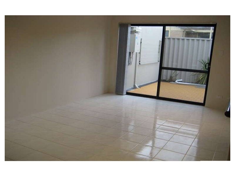 25A Lindfield Street, Westminster WA 6061