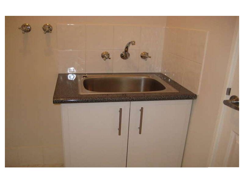 25B Lindfield Street, Westminster WA 6061