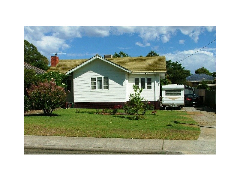 290 Morley Drive, Eden Hill WA 6054