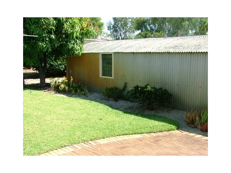 290 Morley Drive, Eden Hill WA 6054